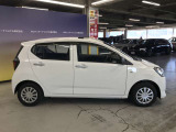 エンジンルーム、室内、クリーニング済みです。厳選したお車を屋内展示場にて展示中☆車両品質には自信がございます!ぜひ一度ご来店ください!!