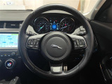 Eペイス 2.0L P200 4WD 本革シート