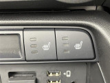 【シートヒーター】シートを温めてくれる暖房機器です!長時間座っていると負担が掛かりやすい背中や腰、または冬場などの寒い日に冷えやすい脚部に快適なぬくもりを伝えます。
