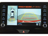 専用のカメラにより、上から見下ろしたような視点で360度クルマの周囲を確認することができます☆縦列駐車や幅寄せ時に活躍してくれます