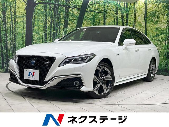 クラウン ハイブリッド 2.5 RS Four 4WD 