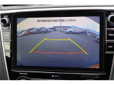 バックモニター付ですので、車庫入れも駐車もラクラクです。