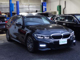 BMW在庫保有台数常時100台以上!ご来店の際はBMW本店(厚木市下荻野140-1)にご来店ください!弊社自慢の全天候型ショールーム!BMW在庫保有台数常時100台以上ございます!
