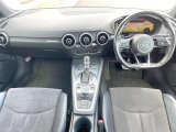 TTクーペ 2.0 TFSI Sラインパッケージ 