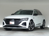 アウディ Q8 e-tron 55 クワトロ Sライン 4WD