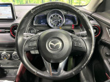 【純正革巻きステアリング】上質な革を使用することで、手にしっかり馴染みとても運転しやすいハンドルです♪