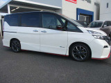 セレナ  2.0 NISMO