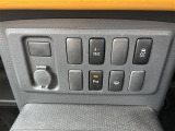 気になる車はすぐにお問い合わせください!画面右側の0066から始まる無料ダイヤルからお問い合わせ下さい!専門スタッフがお車のご質問にお答えいたします!