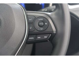 【レーダークルーズコントロール】アクセルペダルを踏まなくても、車間制御モードでは、先行車の車速変化に合わせた追従走行を行い、自動的に加速・減速・停止をします。