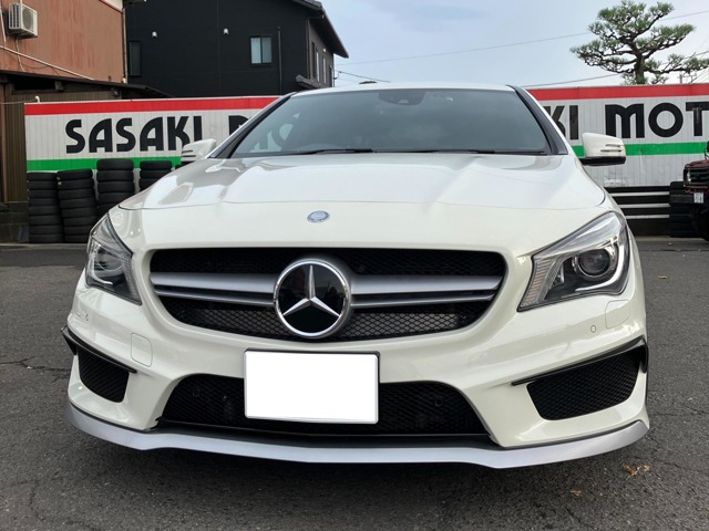 CLAクラス AMG CLA45 4マチック 4WD 