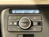 車内空調は”AUTOエアコン”にお任せ。運転に集中出来ますよ!
