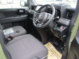 運転席側室内