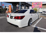 このお車は過去に修復歴が有ります。修復場所は( 後ろ )です。しかし写真の通り、きちんと直しています♪ので走行には問題は有りません。修復は(小)ですので御安心下さい♪