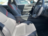 プリウス 2.0 Z E-Four 4WD 本革シート
