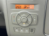 気になる車はすぐにお問い合わせください!画面右側の0066から始まる無料ダイヤルからお問い合わせ下さい!専門スタッフがお車のご質問にお答えいたします!