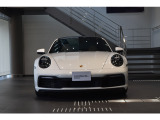 ポルシェセンター 中大阪認定中古車センター/正規ディーラーだからこそ出来る安心、安全、信頼の高品質の車両で御座います。