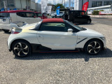 当社の優秀なスタッフがしっかり点検整備をさせていただいてからご納車いたします!さらに!ワイパーゴム、エレメント、エアクリーナーを新品交換させて頂いています!