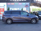 すべての車に外装のコーティングと各種ルームクリーニングを施工いたします!外装も内装も愛車はいつもピカピカキレイが気持ちいいですね♪