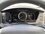 【スピードメーター】メーターがシンプルで見やすく運転しやすいですね!