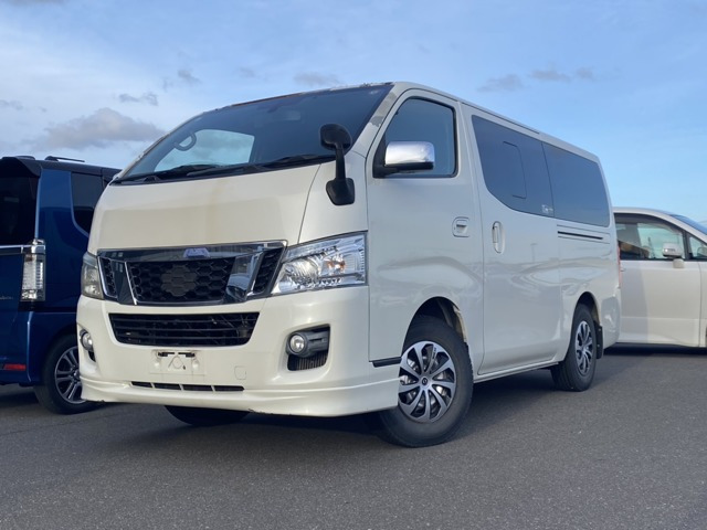NV350キャラバン2.5 プレミアムGX ロング クロムギアパッケージ ディーゼル 4WDディーゼルターボ・純正ナビゲーション・B