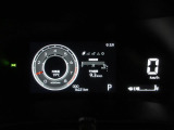 ディスプレイには運転に必要な様々な情報を表示します。