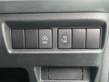 左側パワースライドドア。運転席からもスイッチ一つでスライドドアの開閉が可能