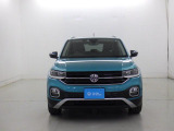 VWは小さな車も、大きな車も、平等です。クラスによって品質や安全性に差を付けない。ボディ剛性と精度、重厚なドアの音はどの車種も共通です。是非一度体感してみて下さい。
