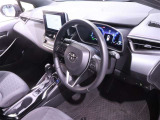 運転席から見たインパネ周りです。シートからはメーターはもちろん、広く周りを見渡せるフロントウィンド&インパネはリラックスして運転に集中することが出来ます!