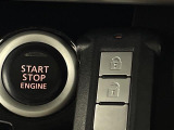 気になる車はすぐにお問い合わせください!画面右側の0066から始まる無料ダイヤルからお問い合わせ下さい!専門スタッフがお車のご質問にお答えいたします!
