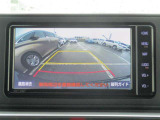 バックカメラ付き♪車庫入れ、バックでの駐車時に後方が見える事での安心感は大きいです☆一度装備したら外せなくなるアイテムです♪