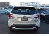 まごころクリーニング施工後納車致します。1全席シートクリーニング2内容パネル汚れ落とし3エンジンルーム洗浄4アルミホイール洗浄5室内消臭、除菌、抗菌6ラッピング計6点を実施して清潔な状態でございます