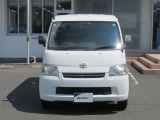 写真でよくご覧になってください。喫煙車両になります