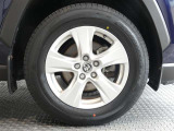R7年式夏タイヤ225/65R17ダンロップ製です。