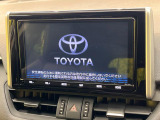 【純正9インチナビ】人気の純正ナビを装備。オーディオ機能も充実しており、Bluetooth接続すればお持ちのスマホやMP3プレイヤーの音楽を再生可能!毎日の運転がさらに楽しくなります!!
