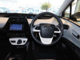 見通しのよいすっきりとした視界で、誰でも運転しやすいです。運転のしやすさは疲れにくさにも繋がりますよ♪
