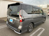 セレナ 1.2 e-POWER ハイウェイスター V 