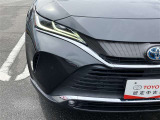 LEDヘッドライトです。デザイン性がよくとても明るいので、夜間の走行や悪天候でも安心です。しかも長寿命!