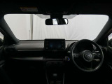 見通しのよいすっきりとした視界で、誰でも運転しやすいです。運転のしやすさは疲れにくさにも繋がりますよ♪