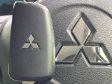 【キーレス】少し離れた場所からでもボタン一つでドアの開錠・施錠ができるのでとっても便利!ドアの鍵穴周りに傷をつけることもありません♪