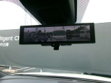 スマートルームミラー☆後ろに人や大きな荷物があってもハッキリと後ろが見えて安心です。