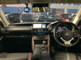 ★とても広く、ゆったりとしています!運転席からの視界も見やすく、運転しやすいですよ★