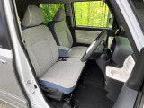 もちろん車内はキレイです♪よりクリーンな状態をキープしたいお客様には『ナノゾーンコート』がおすすめ!新型コロナウイルス対策や、除菌・消臭に効果を発揮し多くの方にご好評いただいております。