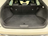 広々としたラゲージスペースを備えています。シートを倒すことで大きなものや長さのある荷物もしっかりと積み込めます。