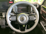 【純正革巻きステアリング】上質な革を使用することで、手にしっかり馴染みとても運転しやすいハンドルです♪