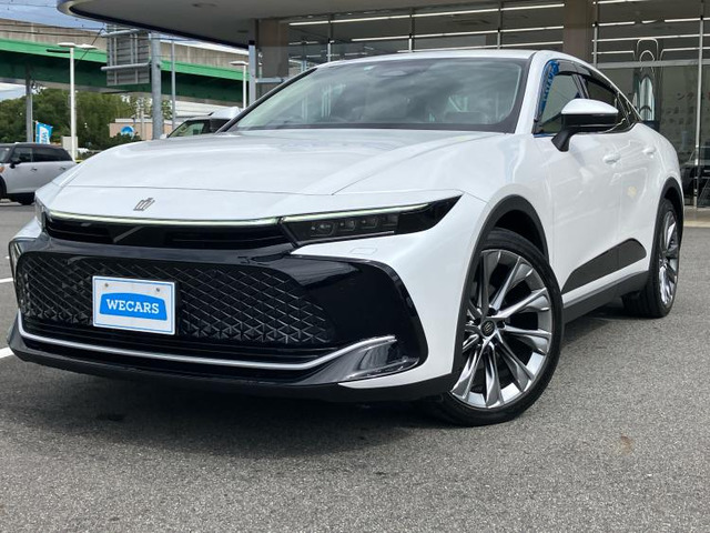 クラウンクロスオーバー 2.5 G アドバンスト レザー パッケージ E-Four 4WD 