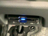 いまや快適なカーライフに欠かせないETCが付いています。