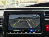 駐車時に便利なバックカメラを装備しています。