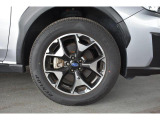 純正17インチアルミホイール付タイヤサイズは225/60R17