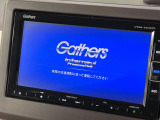 【純正ナビ】人気の純正ナビを装備しております。ナビの使いやすさはもちろん、オーディオ機能も充実!キャンプや旅行はもちろん、通勤や買い物など普段のドライブも楽しくなるはず♪