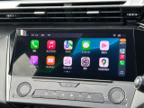 10インチのタッチスクリーンでは、AppleCarPlay/AndroidAutoが使用可能です。